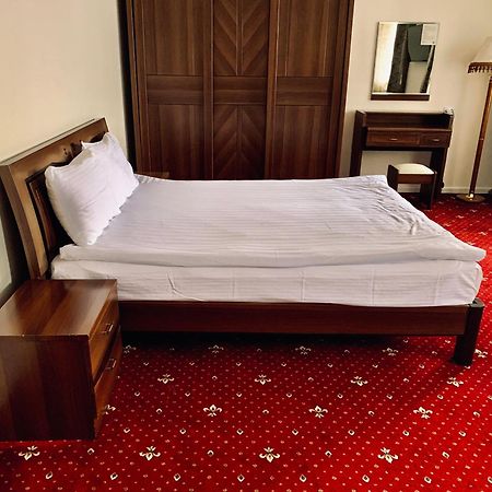 Hotel Dostyq Kokčetau Exteriér fotografie
