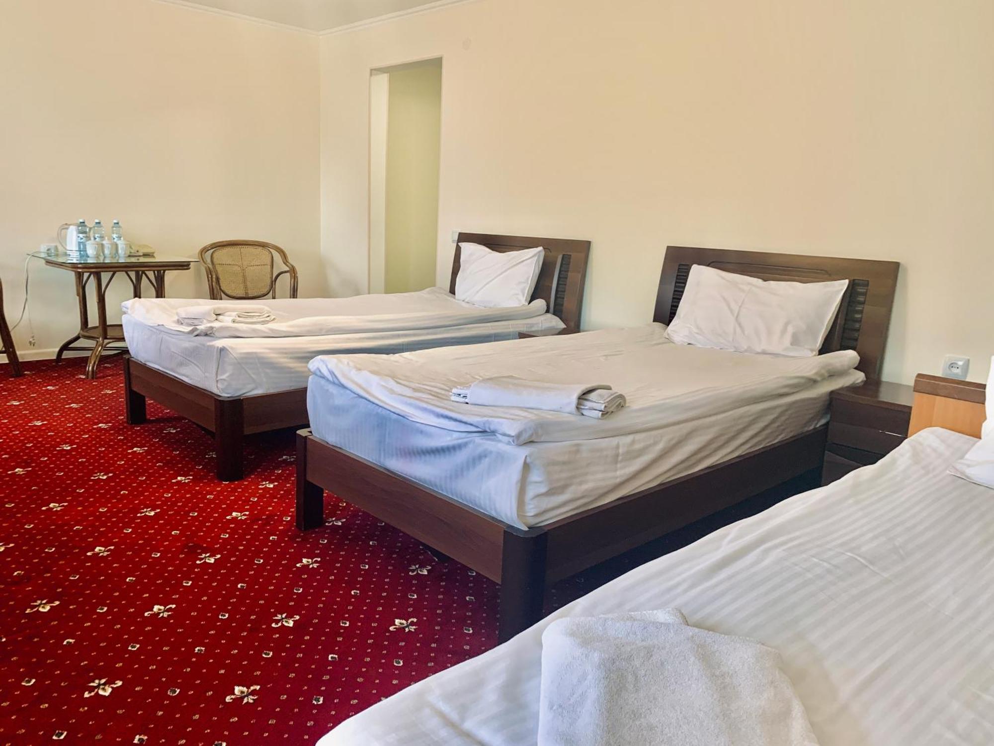 Hotel Dostyq Kokčetau Exteriér fotografie